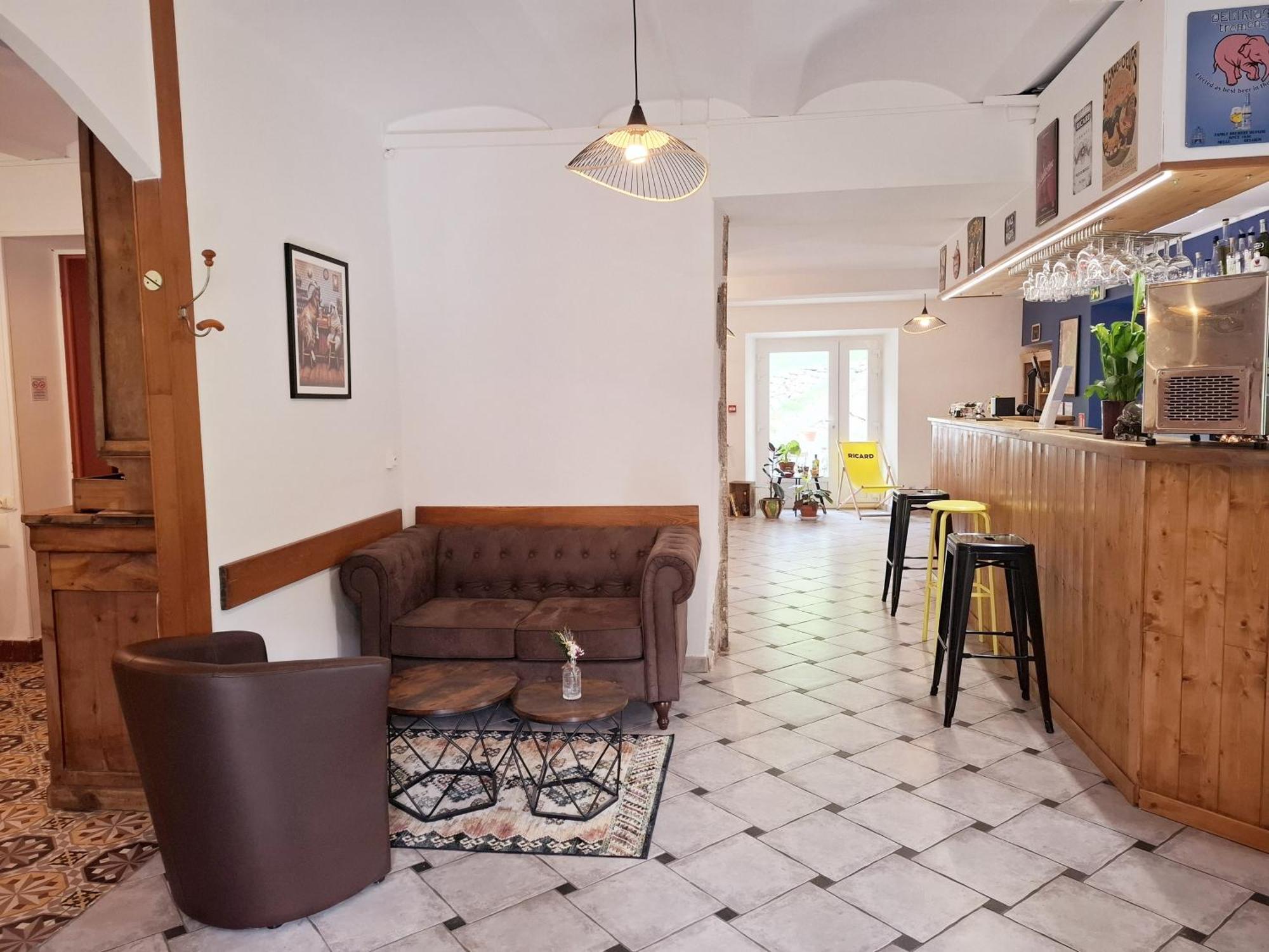 Auberge Arthea Laviolle Экстерьер фото