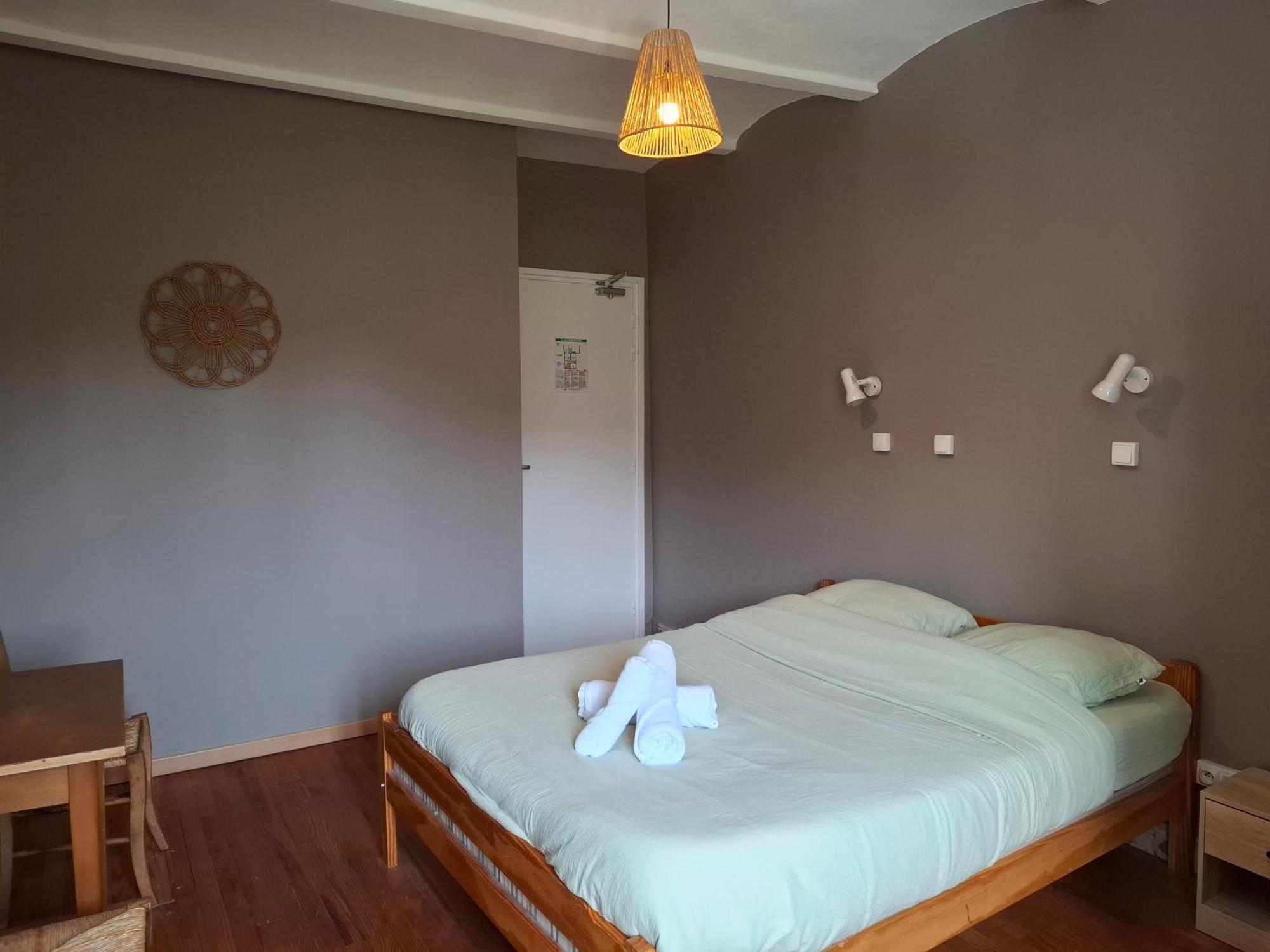 Auberge Arthea Laviolle Номер фото